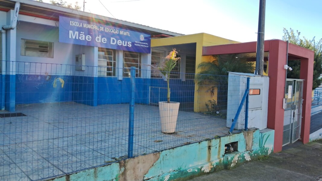 emei-mae-de-deus