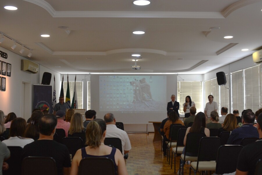 encontro-previdenciario-da-agip-e-realizado-em-frederico-westphalen
