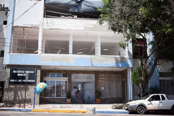 biblioteca-municipal-ficara-fechada-temporariamente