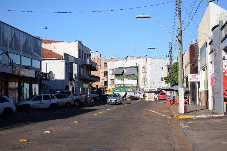 arcos-sao-retirados-da-rua-mauricio-cardoso
