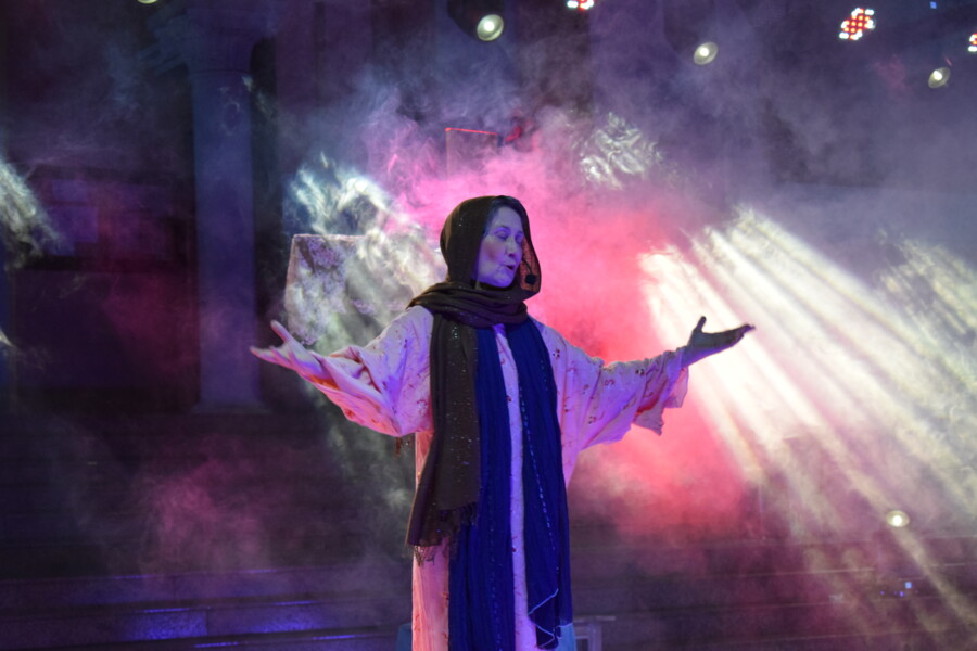 espetaculo-paixao-de-cristo-emociona-e-reune-grande-publico-em-frederico-westphalen