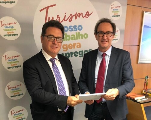 prefeito-panosso-entrega-demandas-ao-ministro-do-turismo