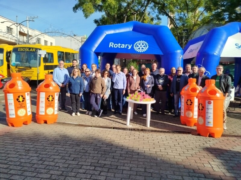 rotary-clube-de-frederico-westphalen-barril-lanca-campanha-de-olho-no-oleo-com-apoio-da-administracao-municipal