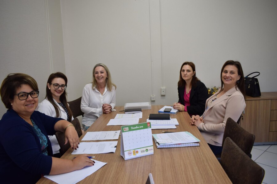 smec-realiza-reuniao-referente-ao-ensino-e-a-aprendizagem