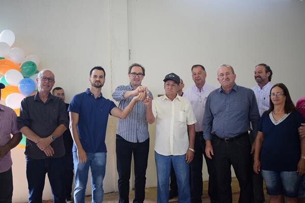 administracao-municipal-entrega-ginasio-a-comunidade-do-bairro-sao-francisco-de-paula
