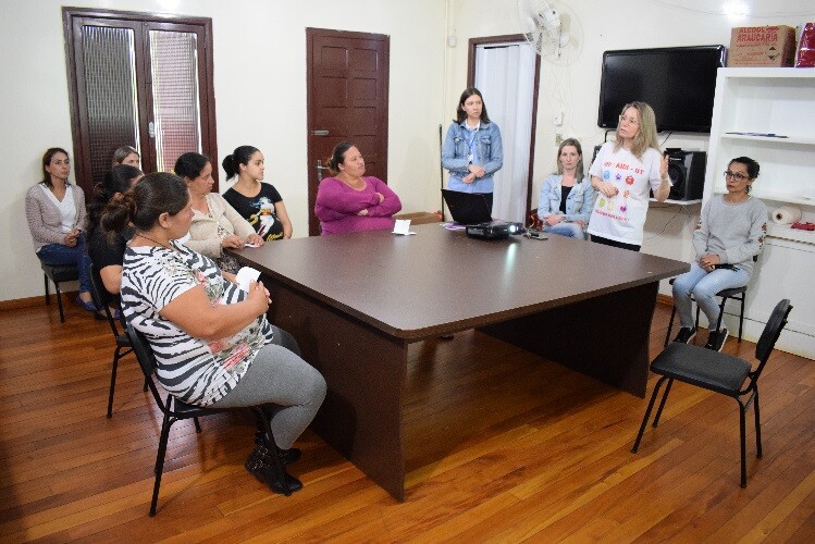 gestantes-recebem-orientacoes-sobre-doencas-sexualmente-transmissiveis
