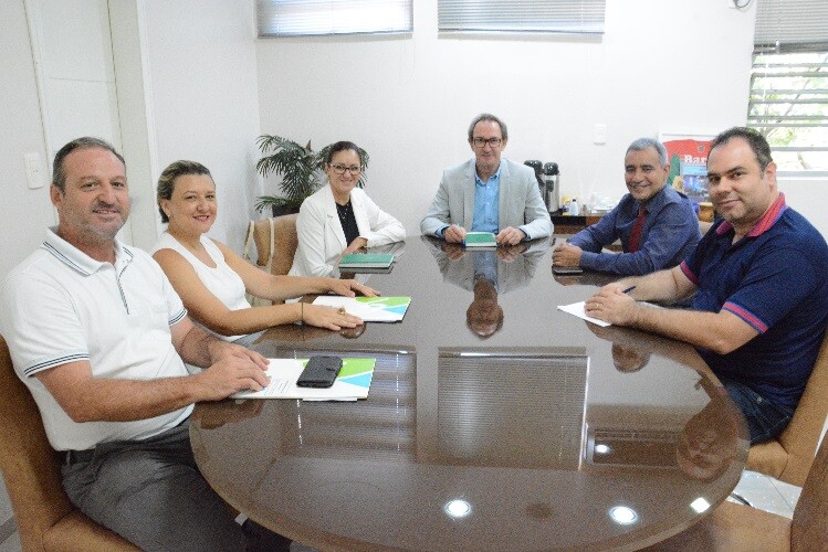 administracao-municipal-e-uri-fw-realizam-tratativas-visando-melhorias