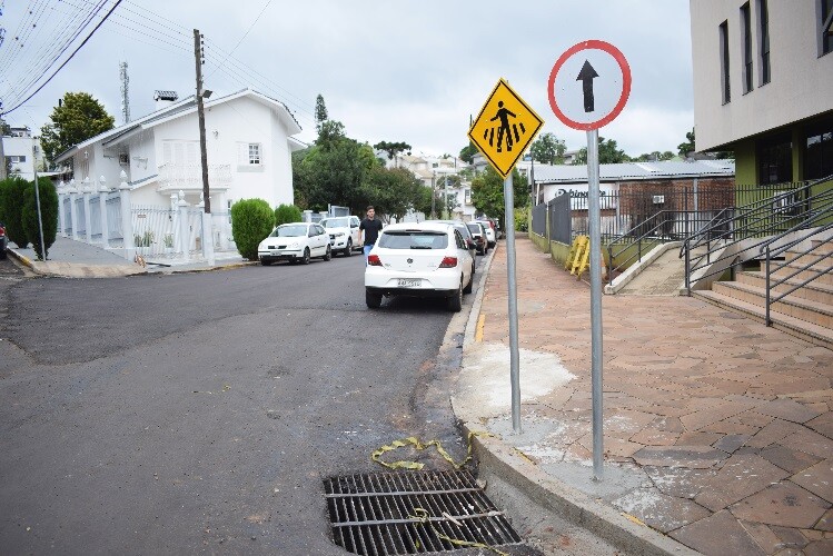 trecho-da-rua-tenente-portela-tera-sentido-unico