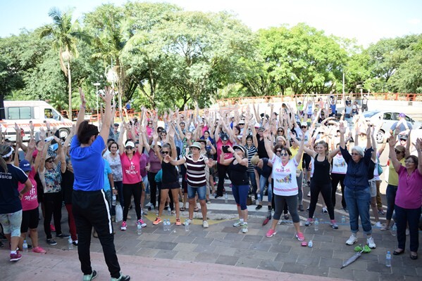 caminhada-pela-vida-reune-mais-de-250-pessoas