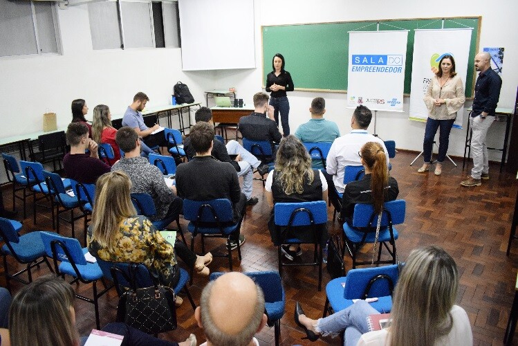 primeira-edicao-do-cafe-com-negocios-e-realizada