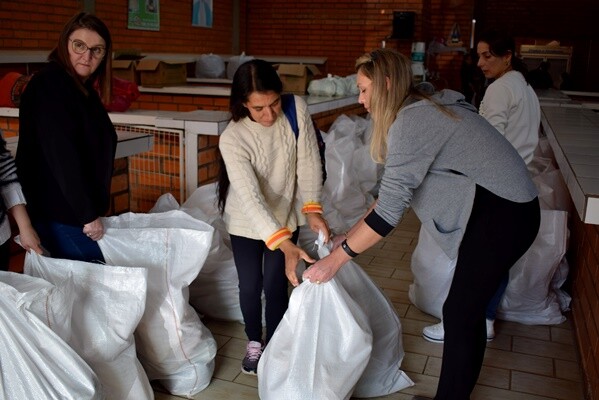 administracao-municipal-realiza-segunda-entrega-de-cestas-basicas-de-2019