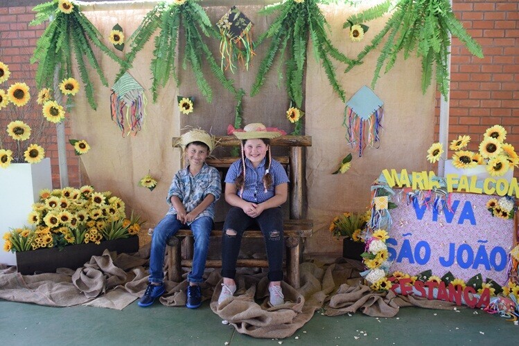 escola-maria-falcon-realiza-festa-junina