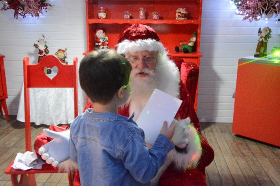 confira-o-horario-de-funcionamento-da-casinha-do-papai-noel