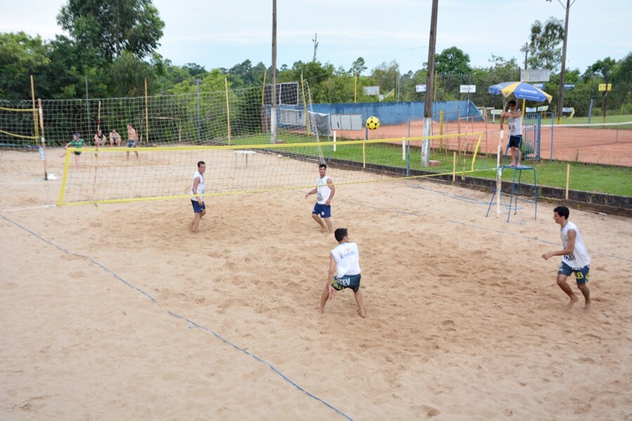 torneio-municipal-de-futevolei-de-fw-reune-atletas-de-varios-municipios