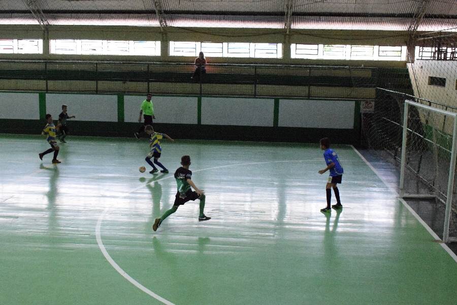 jogos-pelas-semifinais-e-finais-do-municipalito-de-futsal-serao-neste-sabado