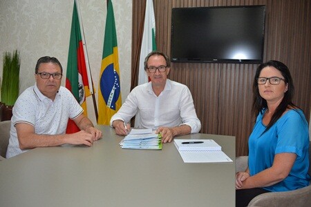 prefeitura-renova-convenios-com-hdp