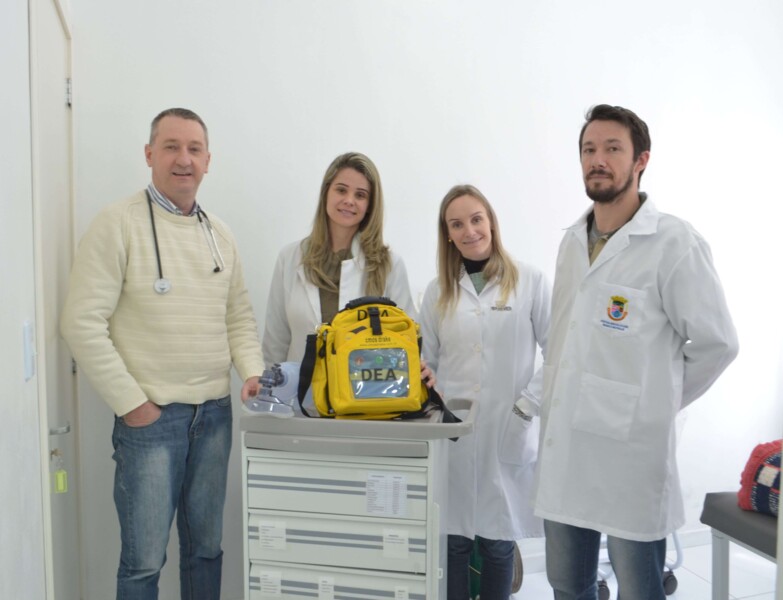 secretaria-municipal-da-saude-adquire-equipamentos-de-emergencia