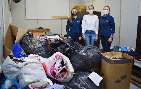 secretaria-de-assistencia-social-recebe-doacao-de-agasalhos-e-calcados