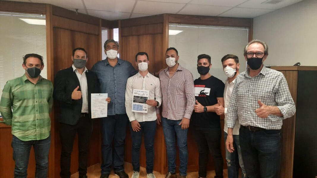 panosso-vai-a-porto-alegre-em-busca-de-recursos