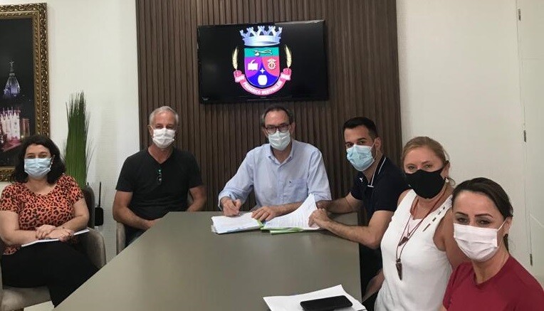 prefeitura-renova-convenios-com-hdp-2