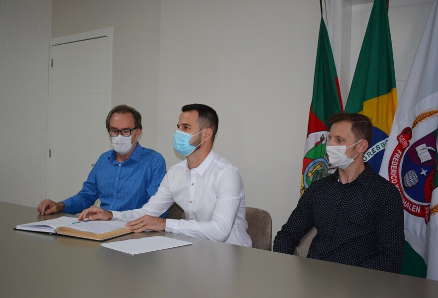 solenidade-marca-transmissao-do-cargo-de-prefeito