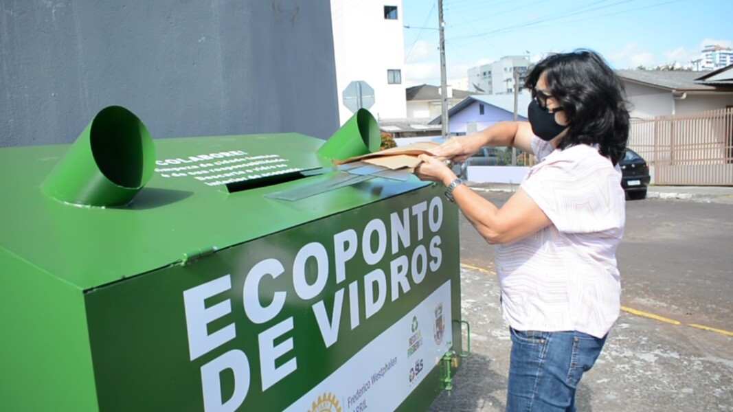 administracao-municipal-e-rotary-implantam-novos-ecopontos