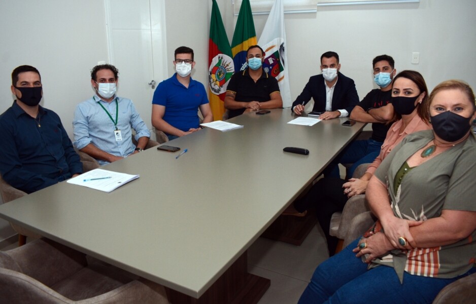 administracao-municipal-finaliza-projeto-para-criar-o-pro-empresa-emergencial
