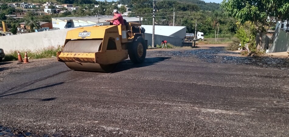 ruas-seguem-recebendo-melhorias