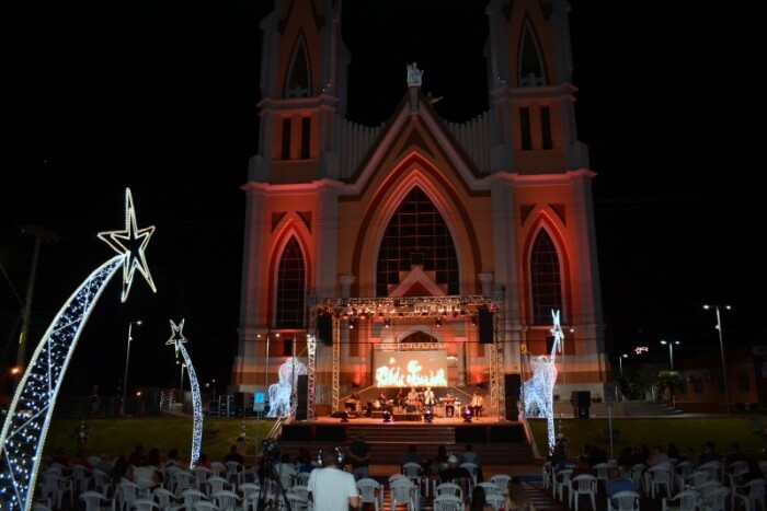 festival-multi-musical-da-amzop-anima-o-frederico-em-luz