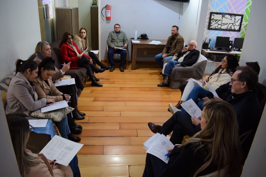 autoridades-do-consorcio-intermunicipal-lar-de-acolhimento-sao-francisco-se-reunem