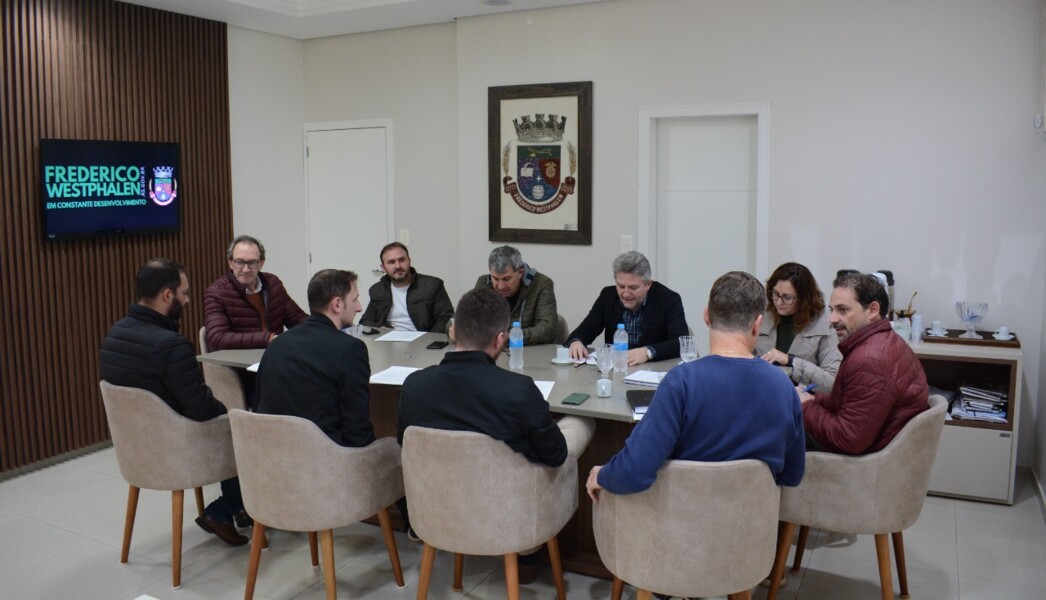 comissao-de-apoio-realiza-reuniao-para-implantacao-do-novo-distrito-industrial