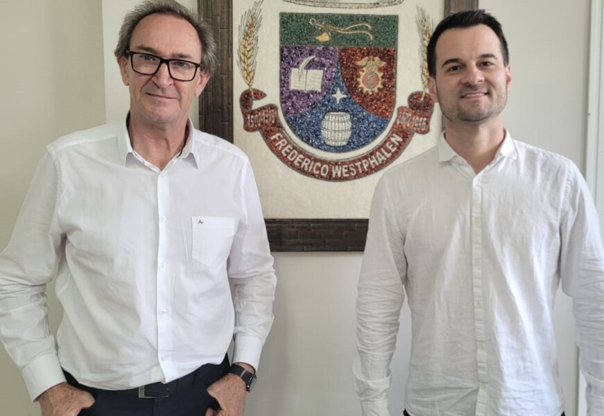 prefeito-panosso-retorna-das-ferias-e-reassume-o-cargo