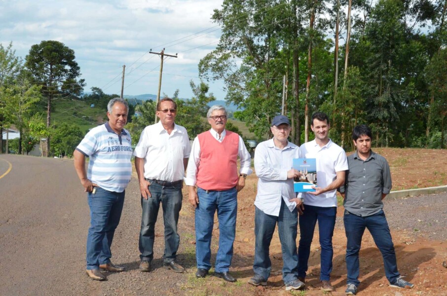 administracao-municipal-realiza-parceria-com-daer-para-recuperacao-da-ers-591