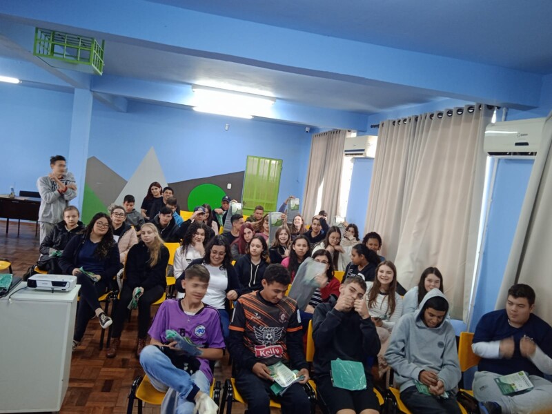 secretaria-de-meio-ambiente-realiza-acao-educacao-ambiental-nas-escolas