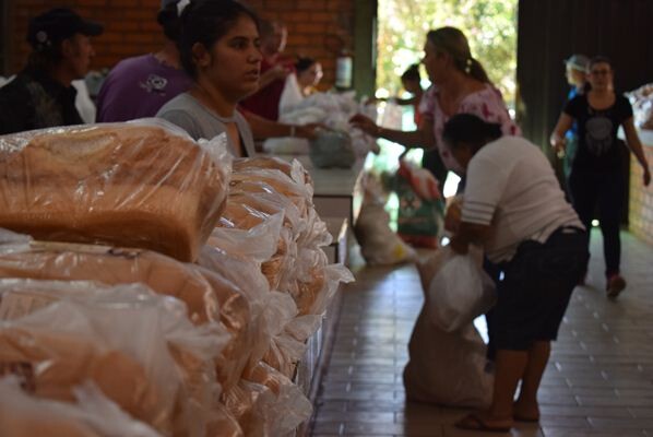 alimentos-sao-entregues-por-meio-do-paa