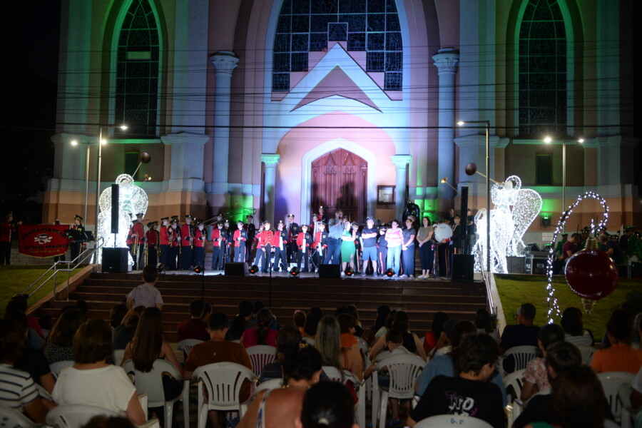 encontro-de-bandas-contagia-a-comunidade
