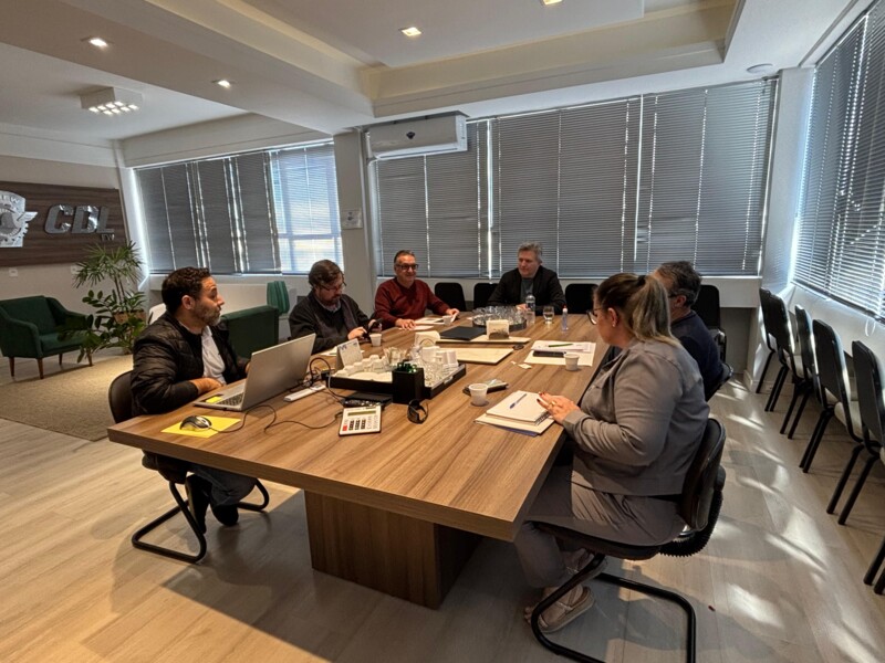 secretario-de-planejamento-atualiza-andamento-para-retorno-do-estacionamento-rotativo-em-frederico-westphalen