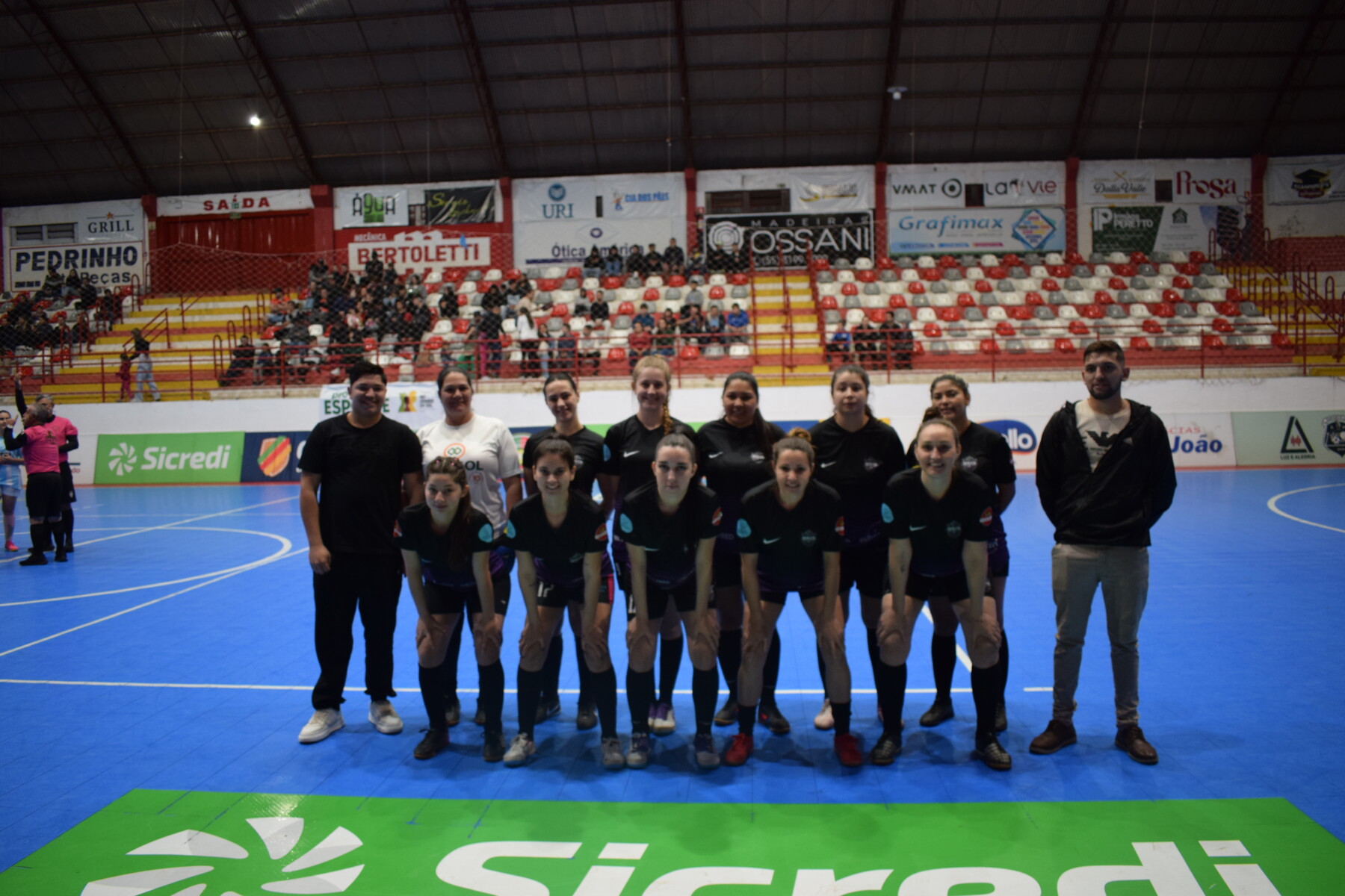 4Feminino Realeza.JPG