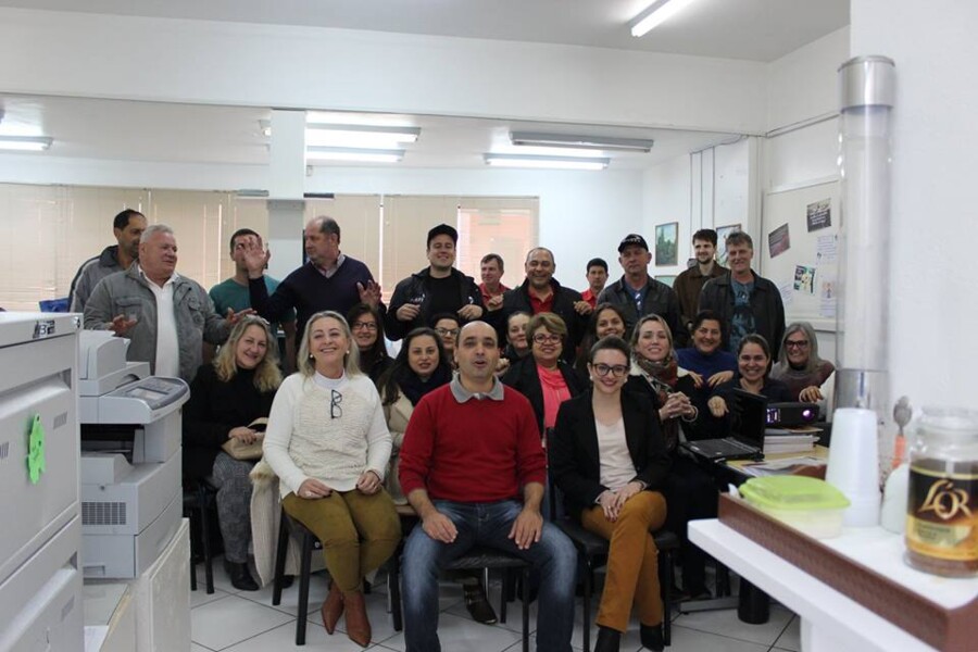 smec-promove-palestra-sobre-motivacao-e-autoestima