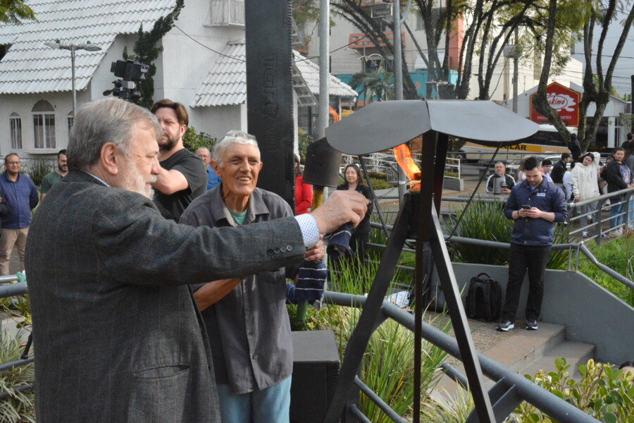 fw-abre-a-semana-da-patria-com-homenagens-e-celebra-os-70-anos-do-municipio