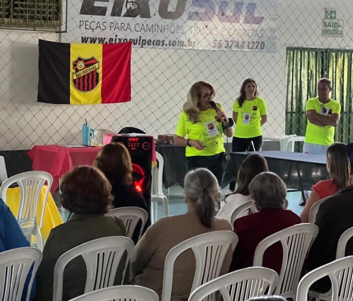 campeonato-de-canastra-movimenta-a-sociedade-esportiva-sao-cristovao