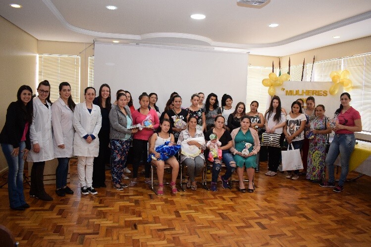 secretaria-municipal-de-saude-realiza-o-evento-mulheres-de-peito