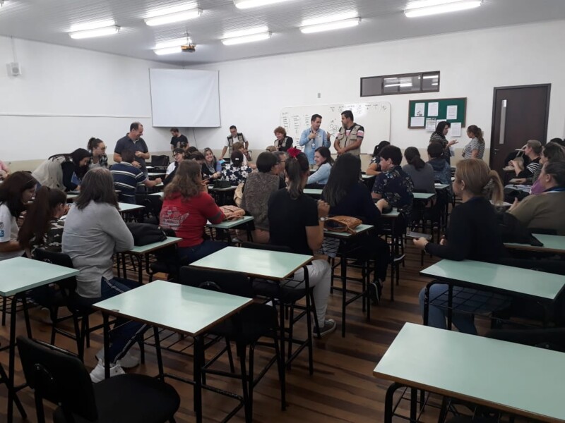 reuniao-define-acoes-de-conscientizacao-no-municipio